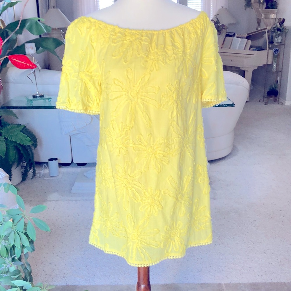 SZ S BB DAKOTA OFF THE SHOULDER DRESS.